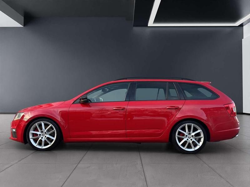 Gebraucht Skoda Octavia 184 PS (135 kW) 2014 Rot Limousine