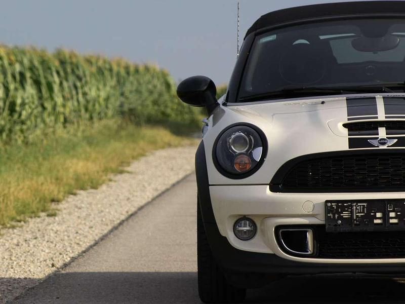 Weiß Gebraucht 2012 Mini Cooper S Cabriolet Cabrio | € 12.490 - Bild 1/4