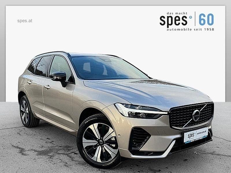 Gebraucht Volvo XC60 Plus 253 PS (186 kW) 2025 Grau SUV