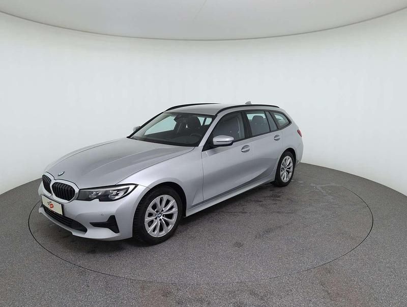 Gebraucht BMW 318 150 PS (110 kW) 2021 Silber Kombi