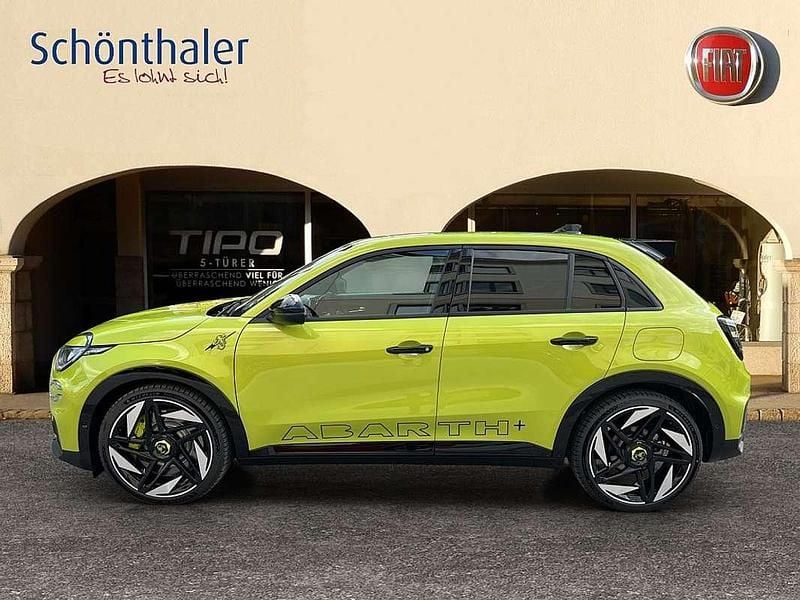 Neu Abarth 600e Scorpionissima 206 kW (281 PS) 2025 Gelb SUV