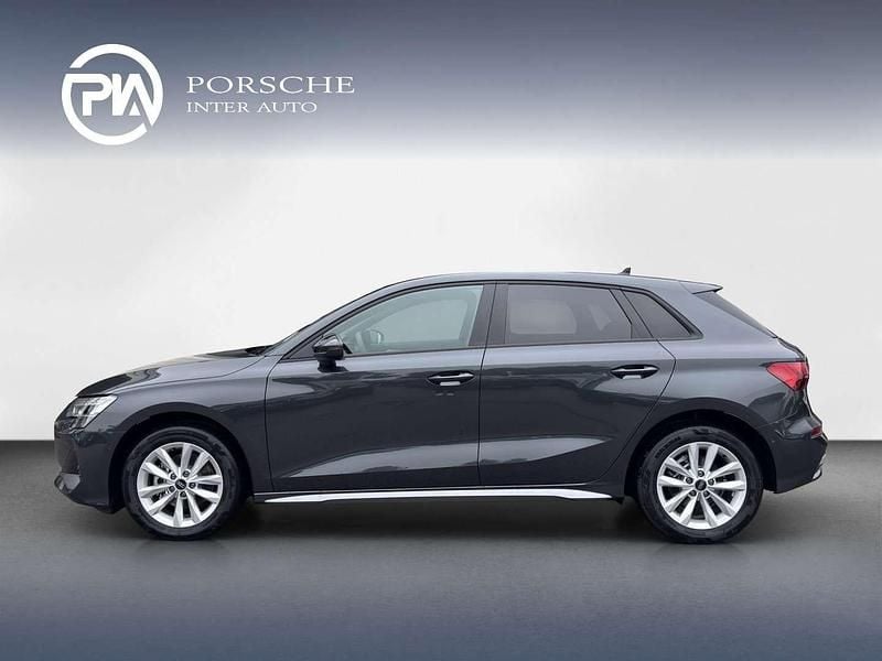 Gebraucht Audi A3 Ambiente 116 PS (85 kW) 2025 Grau Limousine