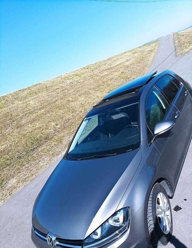 Grau Gebraucht 2014 VW Golf Highline Limousine | € 9.800 (Guter Preis) - Bild 1/4