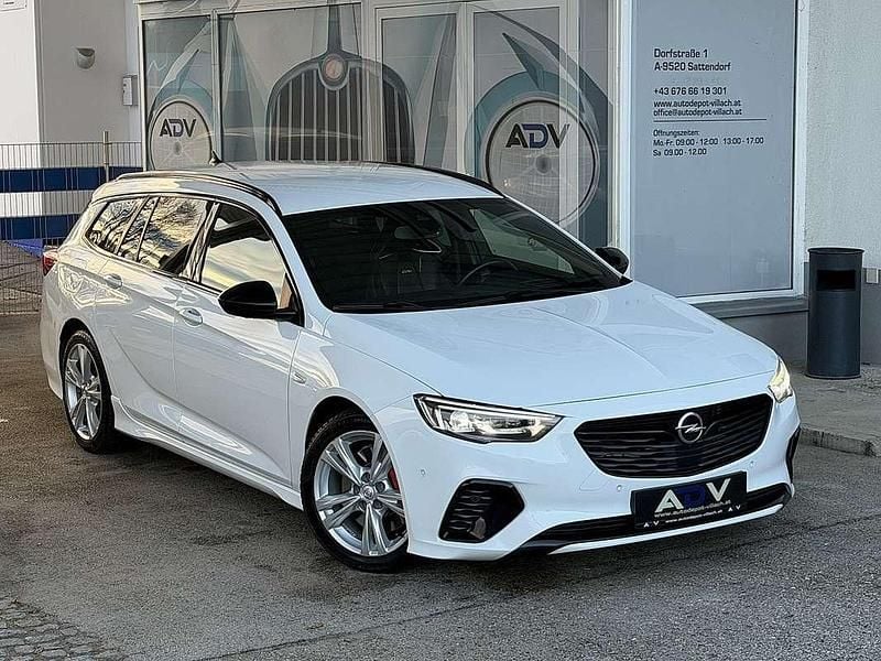 Gebraucht Opel Insignia 209 PS (153 kW) 2019 Weiß Kombi