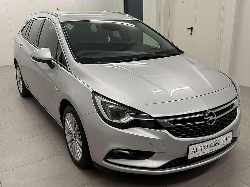 Silber Gebraucht 2018 Opel Astra Innovation Limousine | € 12.250 (Fairer Preis) - Bild 1/4