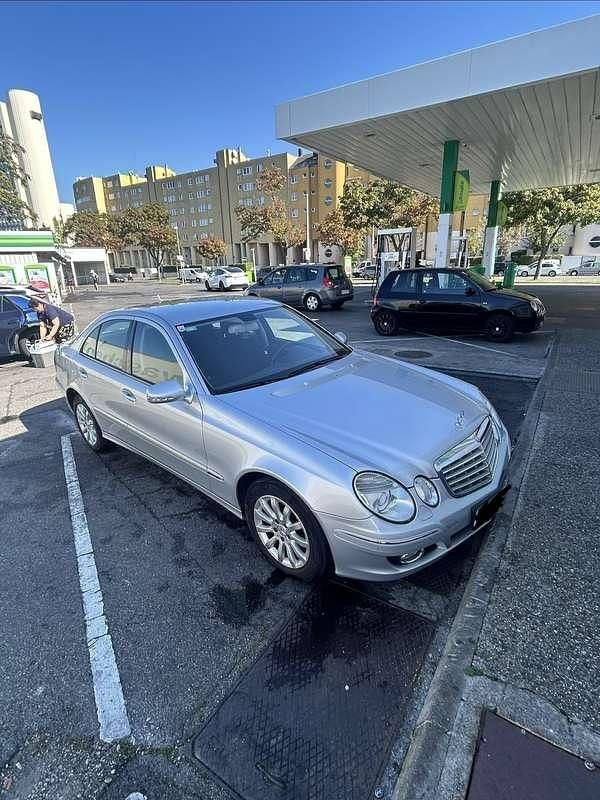 Gebraucht 2007 Mercedes E320 Elegance Limousine | € 11.500 - Bild 1/4