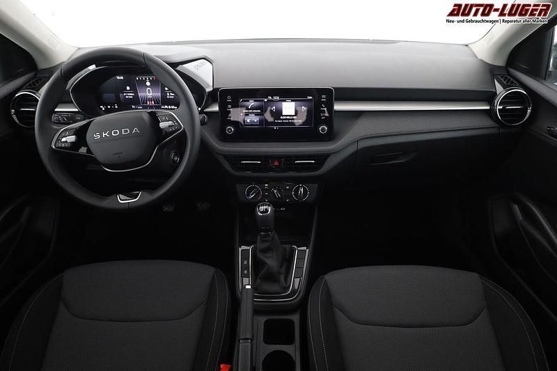 Neu Skoda Fabia Selection 2025 Graphite grau metallic Limousine