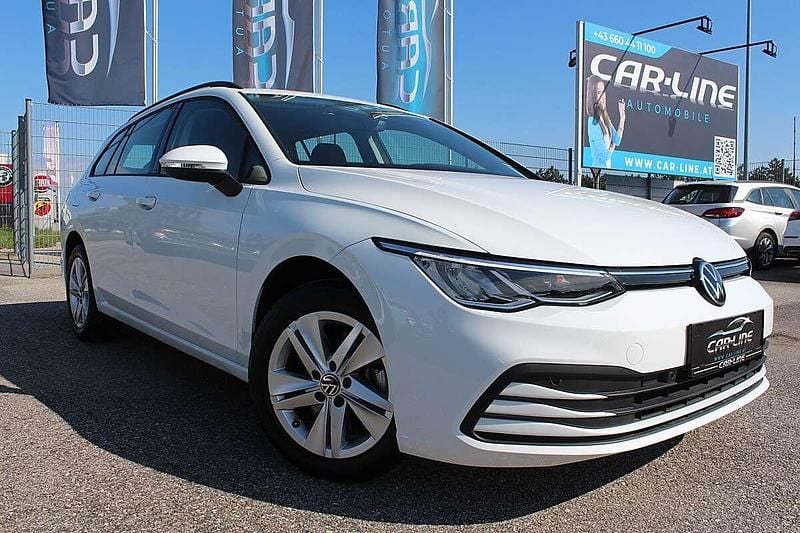 Gebraucht VW Golf VIII Life 116 PS (85 kW) 2023 Weiß Kombi