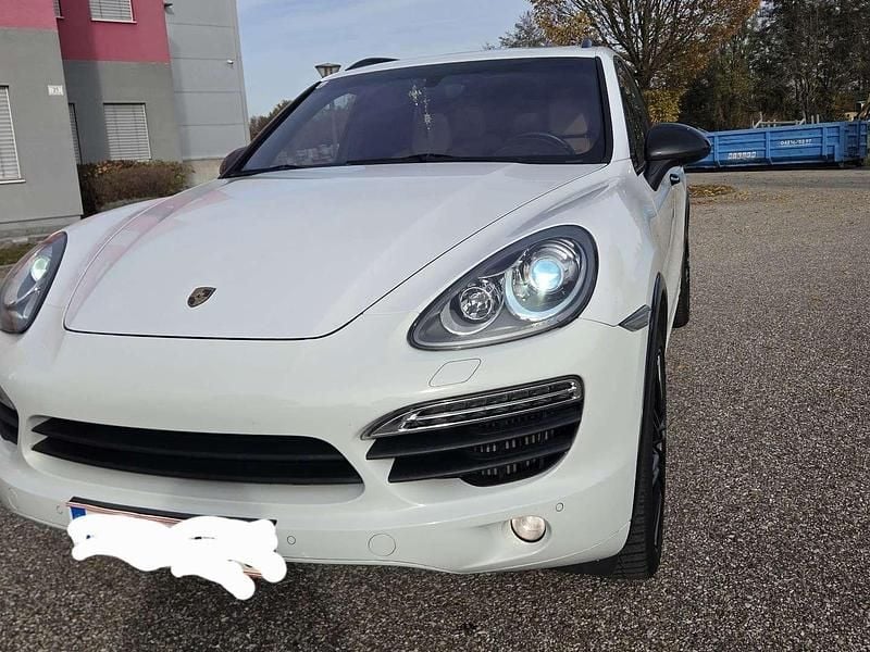 Weiß Gebraucht 2013 Porsche Cayenne SUV | € 29.990 (Fairer Preis) - Bild 1/4
