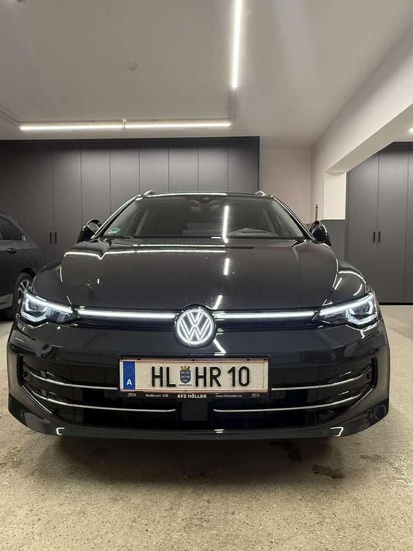 Gebraucht VW Golf VIII Style 150 PS (110 kW) 2024 Kombi