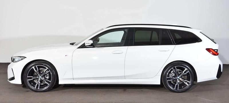 Gebraucht BMW 318 Efficient Dynamics 150 PS (110 kW) 2024 Alpinweiß Kombi