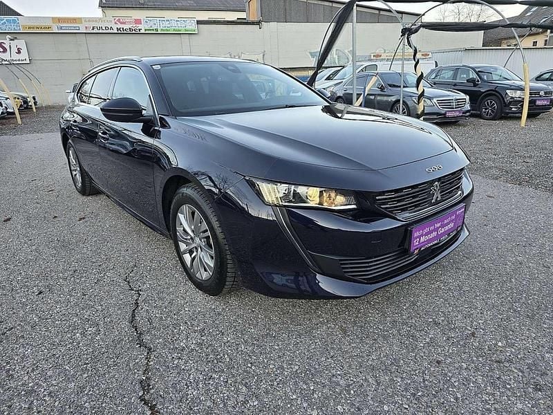 Gebraucht Peugeot 508 SW Allure 131 PS (96 kW) 2019 Blau Kombi