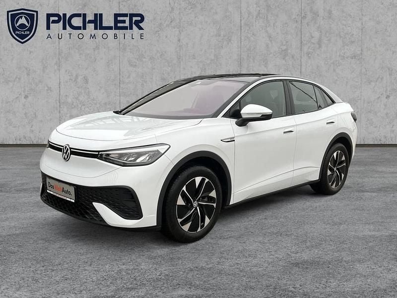 Weiss metallic Gebraucht 2022 VW ID.5 Pro SUV | € 31.990 - Bild 1/4