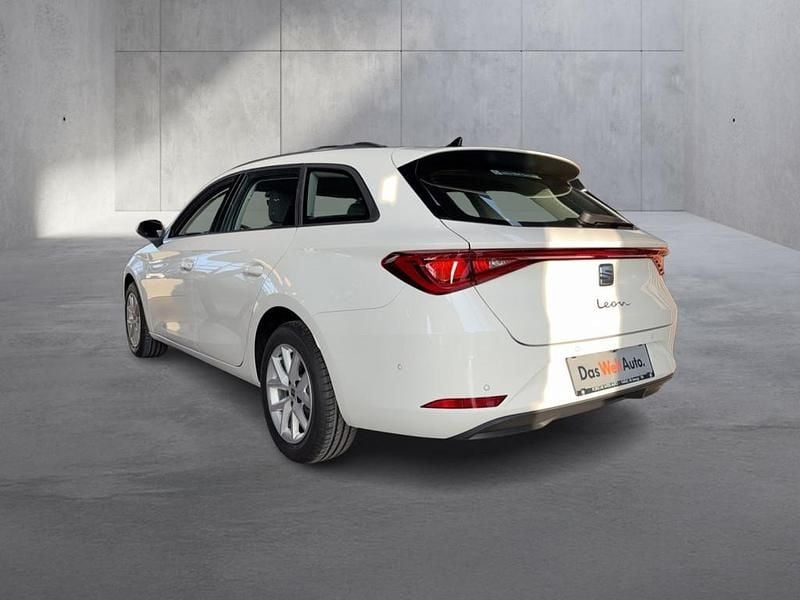 Neu Seat Leon Style 116 PS (85 kW) 2026 Weiss  normal Kombi