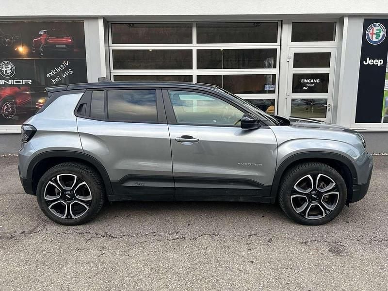 Gebraucht Jeep Avenger EV 114 kW (156 PS) 2023 Grau SUV