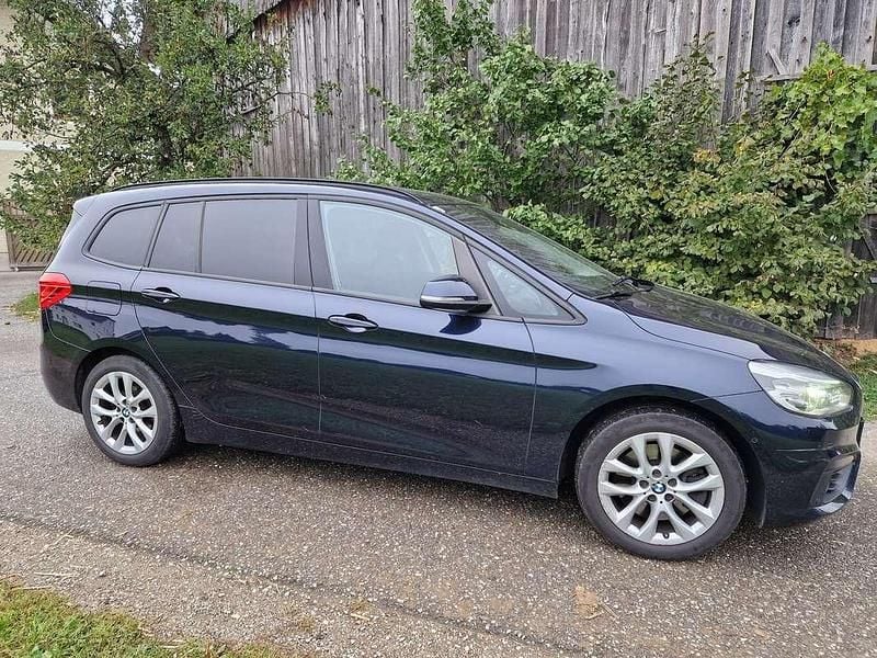 Gebraucht BMW 220 Luxury Line 190 PS (139 kW) 2016 Blau Kombi