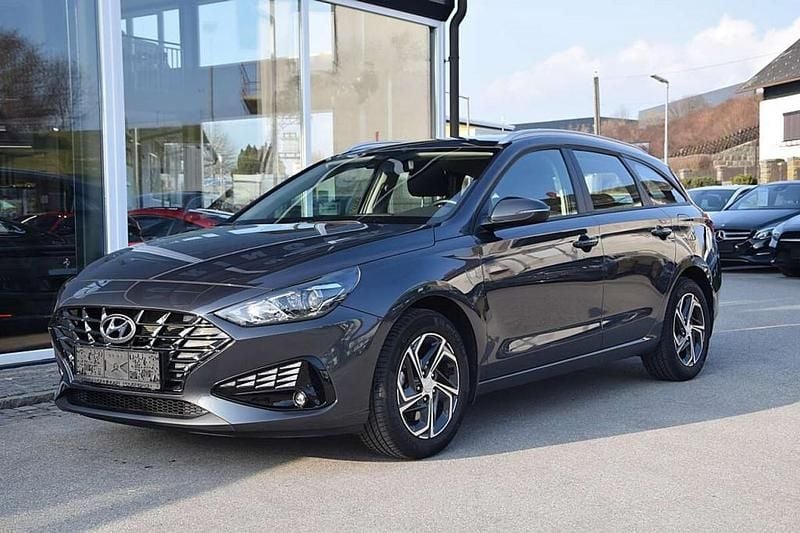 Gebraucht Hyundai i30 GO! 110 PS (80 kW) 2023 Grau Kombi