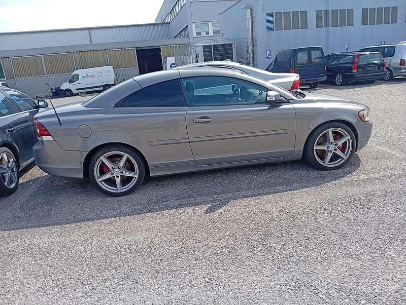 Gebraucht 2008 Volvo C70 Momentum Cabrio | € 3.500 - Bild 1/4