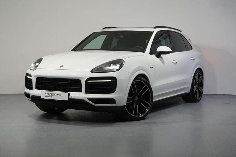 Weiss normal Gebraucht 2023 Porsche Cayenne Platinum Edition SUV | € 76.900 - Bild 1/4