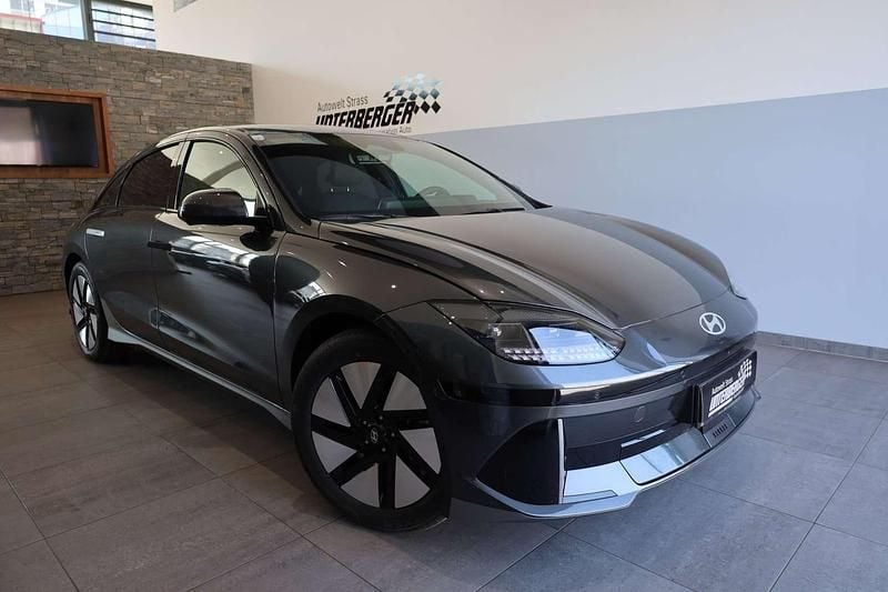 Grau Gebraucht 2025 Hyundai Ioniq 6 Limousine | € 48.990 (Guter Preis) - Bild 1/4