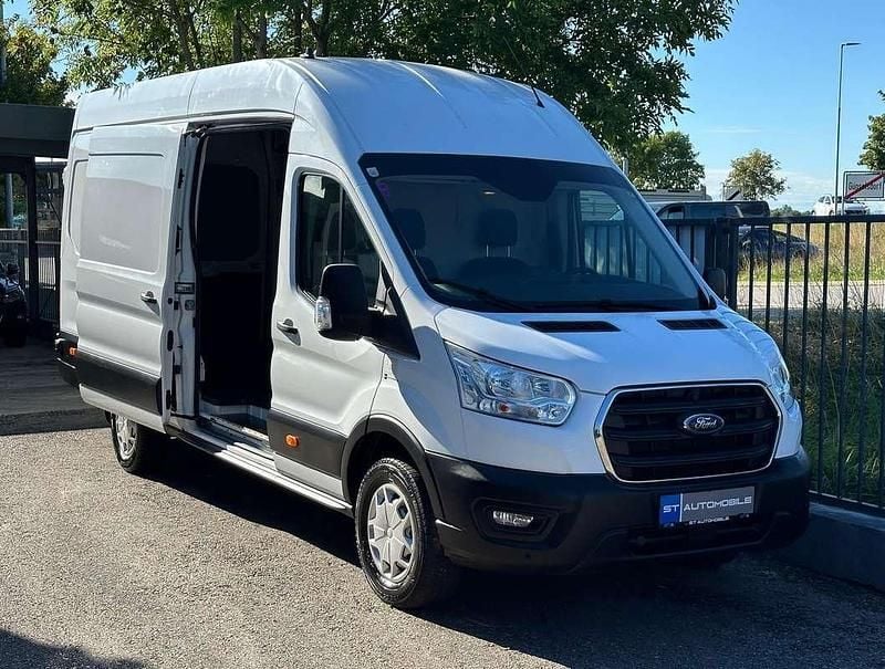 Gebraucht Ford Transit Trend 131 PS (96 kW) 2021 Weiß Van