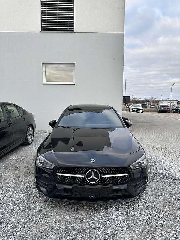 Schwarz Gebraucht 2020 Mercedes CLA200 AMG line Coupé | € 26.000 (Fairer Preis) - Bild 1/4