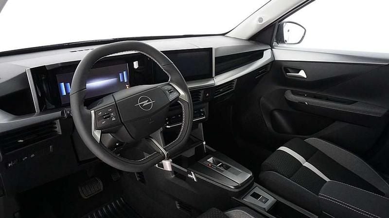 Neu Opel Frontera 101 PS (74 kW) 2025 Kristall silber metallik SUV