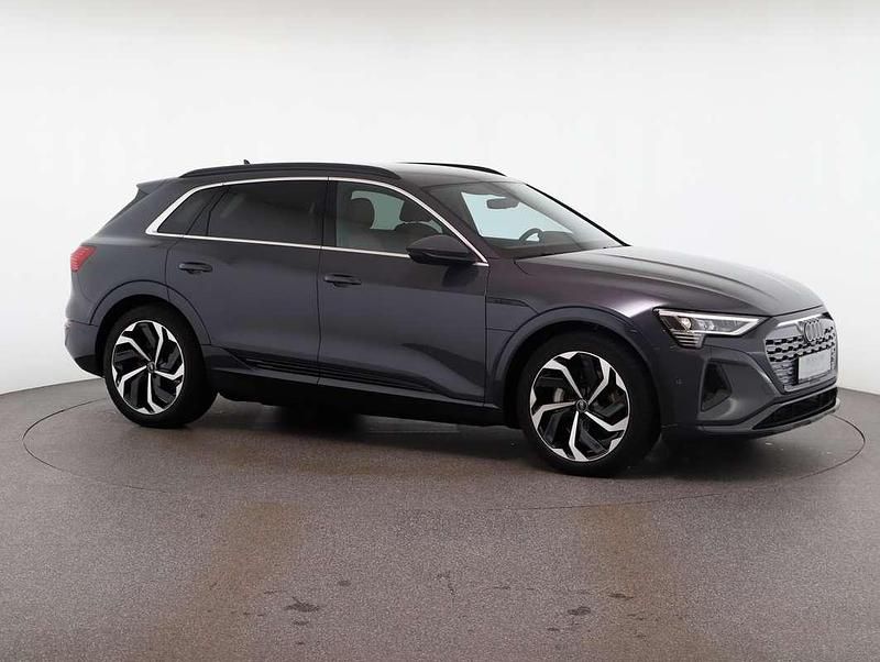 Gebraucht Audi Q8 e-tron Advanced 250 kW (340 PS) 2024 Grau SUV