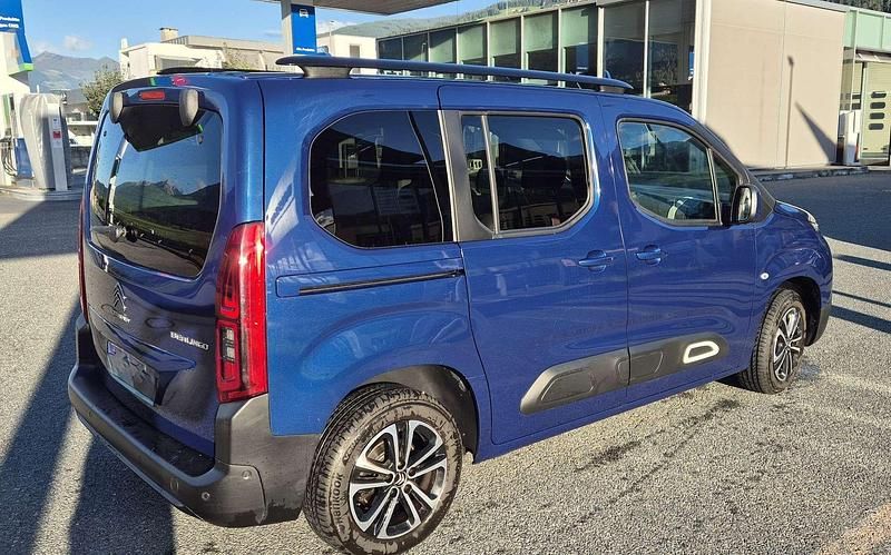 Blau Gebraucht 2019 Citroën Berlingo PureTech Kombi | € 12.900 (Fairer Preis) - Bild 1/4