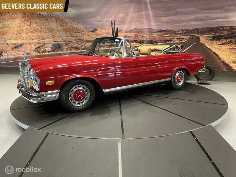 Gebraucht Mercedes 280 SE 160 PS (117 kW) 1969 Rot Cabrio