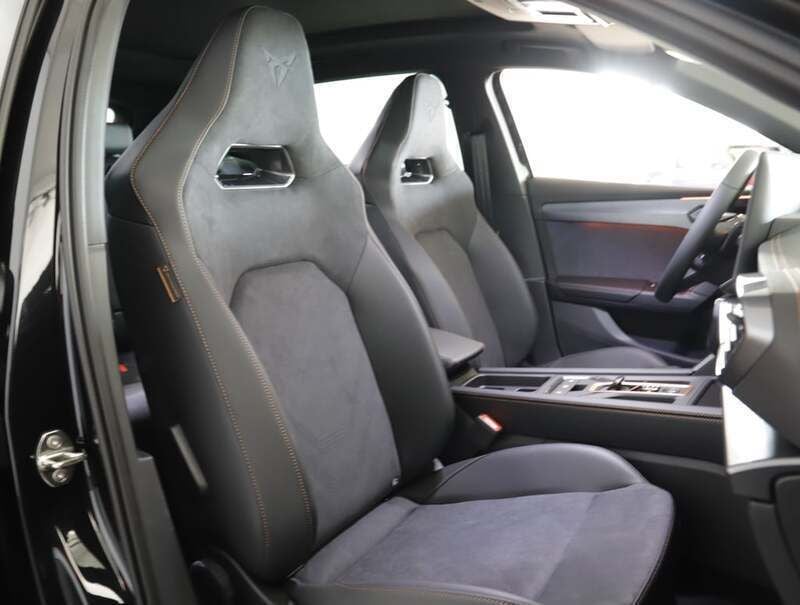 Gebraucht Cupra Leon 150 PS (110 kW) 2025 Schwarz  metallic Kombi