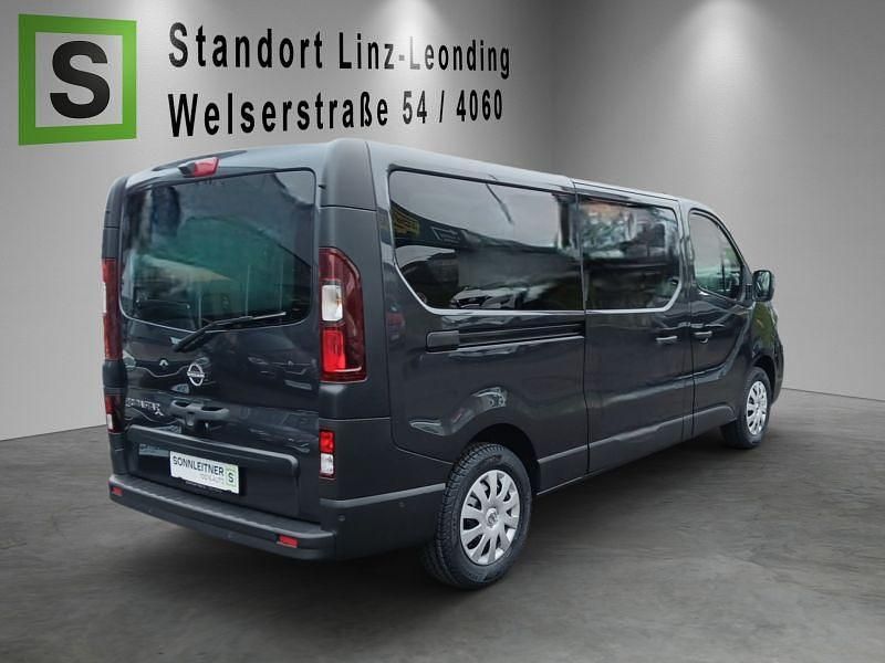 Gebraucht Nissan Primastar Tekna 150 PS (110 kW) 2025 Grau Van / Kleinbus
