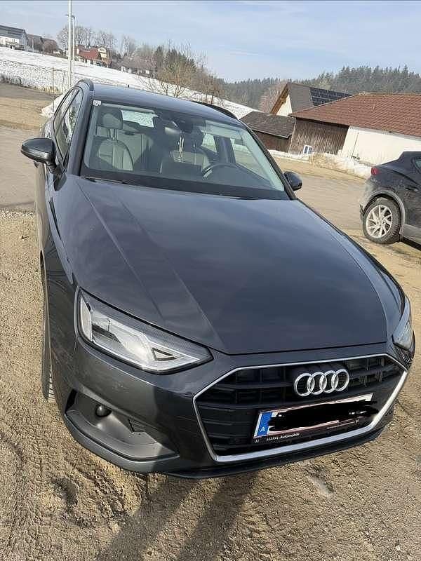 Gebraucht Audi A4 Advanced 190 PS (139 kW) 2020 Grau Kombi