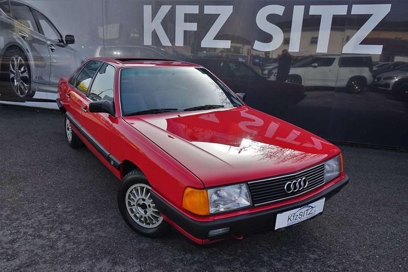 Gebraucht Audi 100 90 PS (66 kW) 1986 Rot Limousine