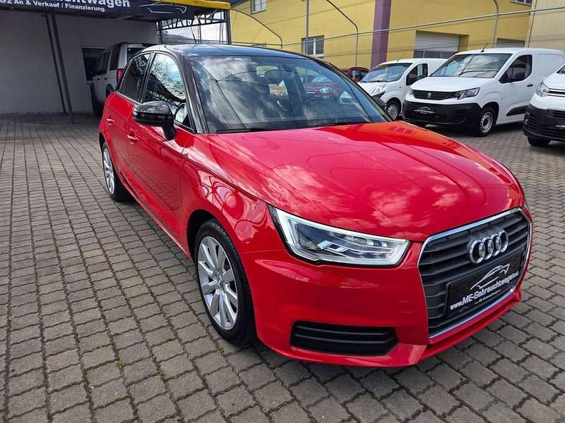 Gebraucht Audi A1 Sportback Sport 95 PS (69 kW) 2018 Rot Kleinwagen