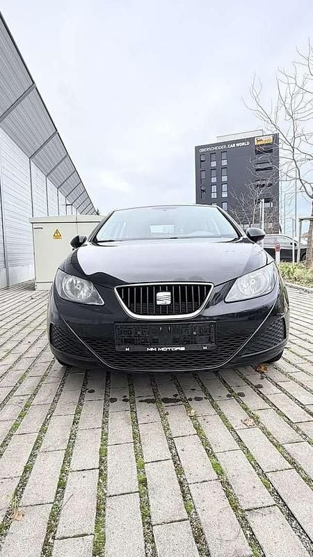 Schwarz Gebraucht 2013 Seat Ibiza ST Kombi | € 3.800 (Fairer Preis) - Bild 1/4