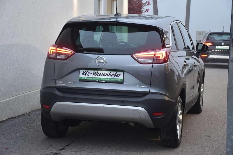 Gebraucht Opel Crossland X Innovation 110 PS (80 kW) 2017 Grau SUV
