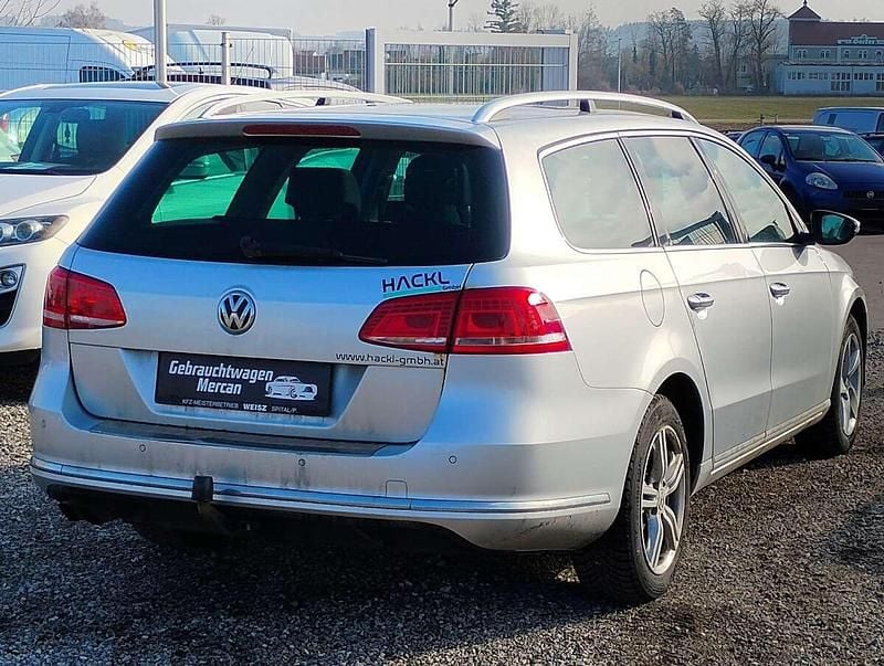 Gebraucht VW Passat 140 PS (102 kW) 2011 Silber Kombi