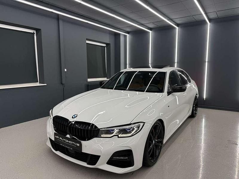 Weiß Gebraucht 2021 BMW 320 M Sport Limousine | € 37.990 (Etwas zu teuer) - Bild 1/4