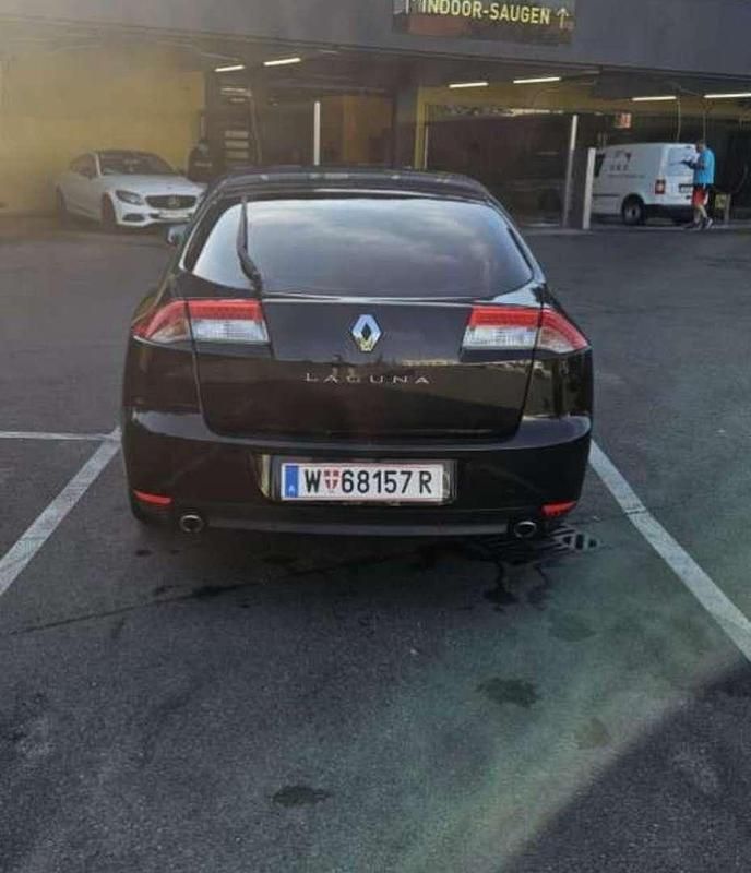 Gebraucht Renault Laguna III Dynamique 150 PS (110 kW) 2007 Limousine