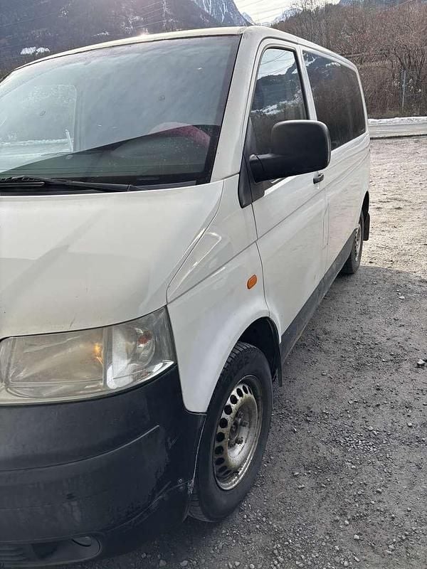 Gebraucht VW T5 131 PS (96 kW) 2005 Weiß Van
