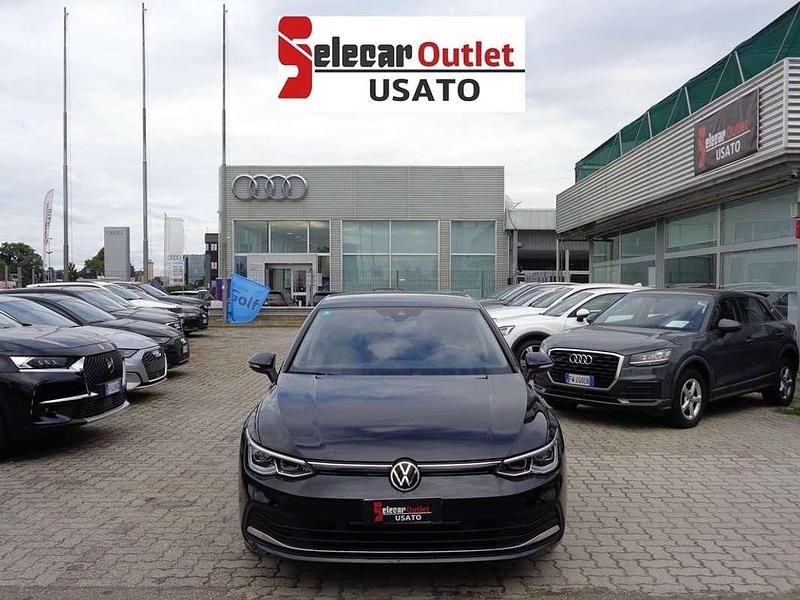 Gebraucht VW Golf VIII Style 131 PS (96 kW) 2021 Schwarz Limousine