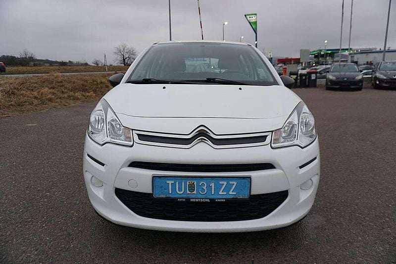 Weiß Gebraucht 2014 Citroën C3 Limousine | € 2.290 (Fairer Preis) - Bild 1/4