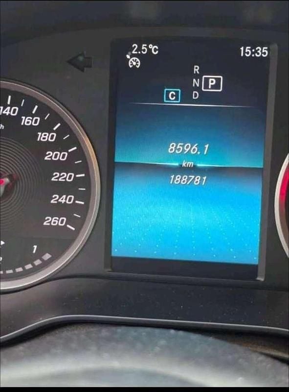 Gebraucht Mercedes C180 Classic 122 PS (89 kW) 2019 Limousine