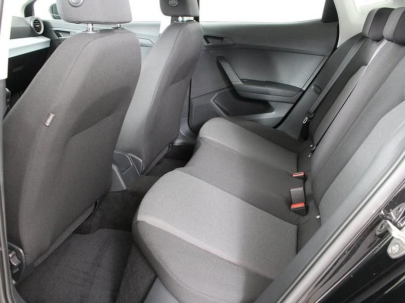 Neu Seat Ibiza Reference 80 PS (58 kW) 2026 Schwarz  metallic Kleinwagen