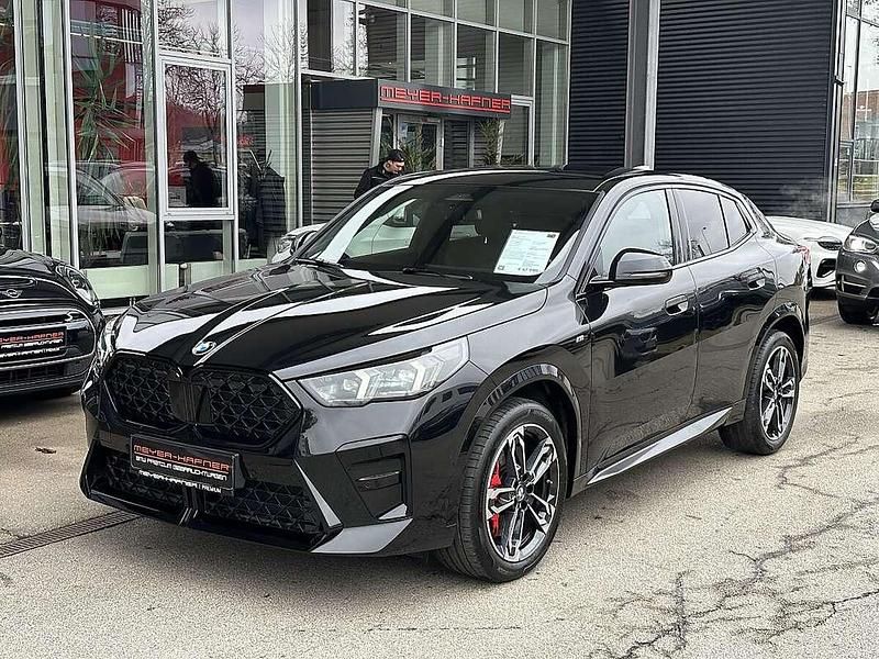 Gebraucht BMW X2 M Sport 150 PS (110 kW) 2025 Schwarz SUV