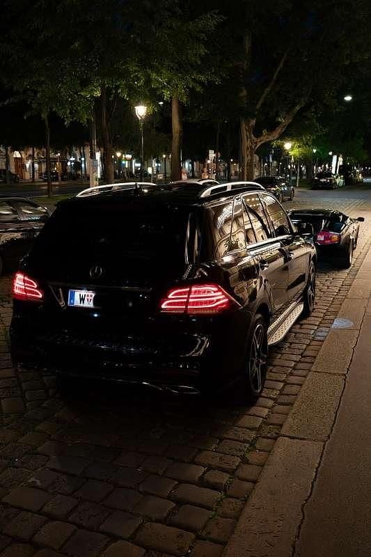 Gebraucht Mercedes GLE250 AMG line 204 PS (150 kW) 2017 SUV