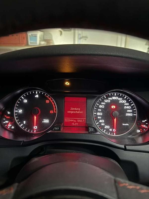 Gebraucht Audi A4 120 PS (88 kW) 2011 Kombi