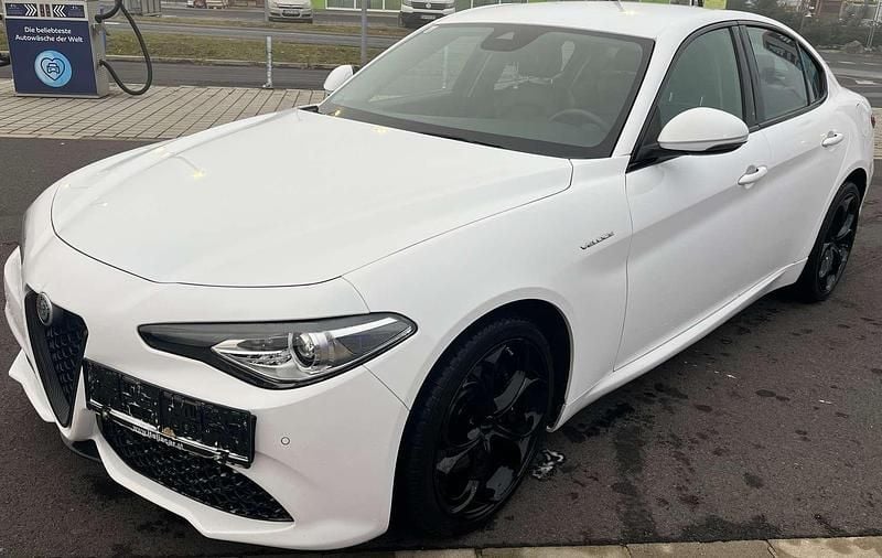 Gebraucht Alfa Romeo Giulia Veloce 209 PS (153 kW) 2017 Weiß Limousine