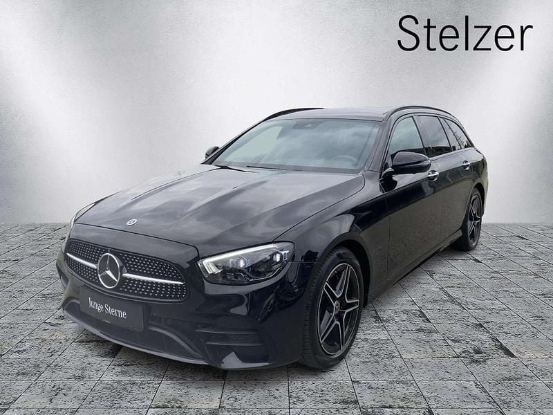 Schwarz Gebraucht 2022 Mercedes E220 Edition Kombi | € 46.900 (Teuer) - Bild 1/4